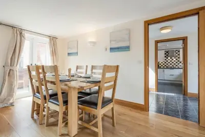 Image de 3 Bed in Bridport (oc-tcsaila)