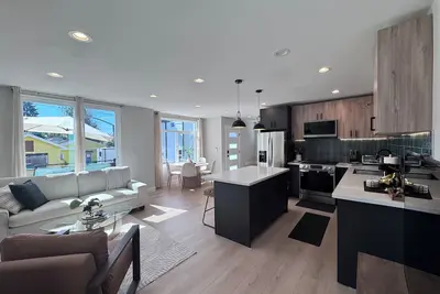 New Build Modern Oasis - Ac - Parking