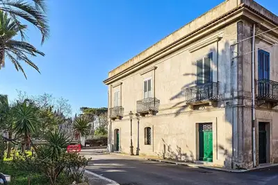 Image de Aunt Maria - Just a short walk from the sea