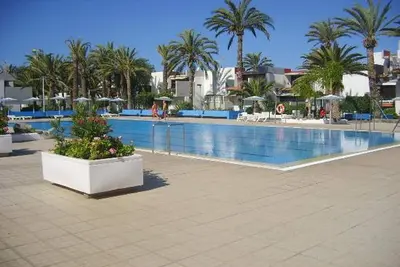 Image de Appartement chic à Arona, près de la plage