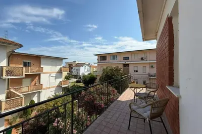 Image de M471 – Marcelli, two-bedroom apartment with balcony, just 200 metres from the beach