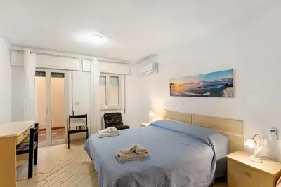Image de Appartement « Casa 1 chambre au rez-de-chaussée » avec terrasse privée, Wi-Fi et climatisation