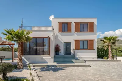 Image de Villa moderne avec piscine privée