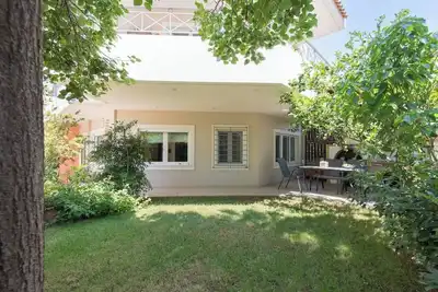 Image de Lagonisi Garden Stay, 10min Walk to Beach