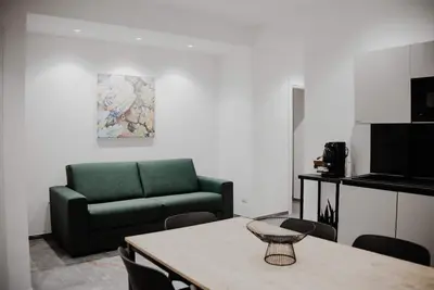 Image de Appartement 'La Rocca D'amuri - Aura' avec balcon, Wi-Fi et climatisation