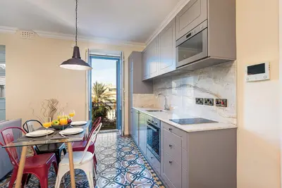 Image de Sea & Square Views 2br Apartment in the Heart of Valletta