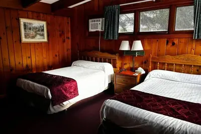 Image de Cozy 1-bedroom hotel room in fantastic Hamilton - #320 Shenandoah