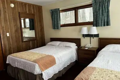 Image de Wonderful 1-bedroom hotel room in charming Hamilton - #326 Taylor