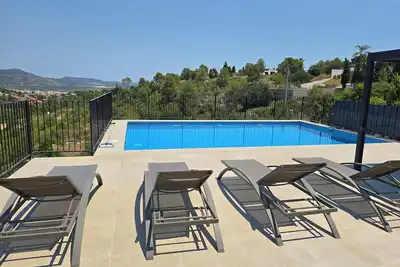 Image de 3 Bed, 2 Bath Villa with private pool in quiet location 45mins to Valencia