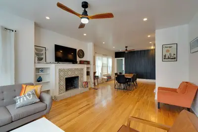 Image de Pool Table! Pet-Friendly Haven 6 Mi to Rate Field