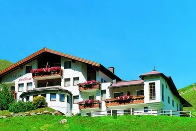 Image de Soliva Hotel & Apartments by Mein Samnaun – Mountain Homes, (Samnaun-Compatsch) by Interhome