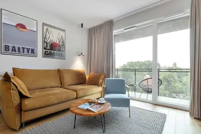 Image de Designer Apartment with a Balcony | Parking | Close to Downtown
