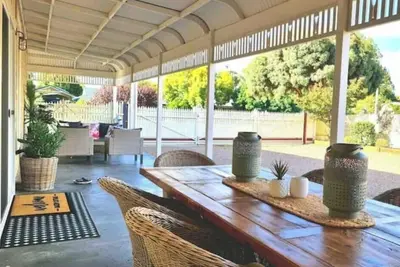 Image de Luxurious comfort & cosy, your home away from home! Romantic getaway…