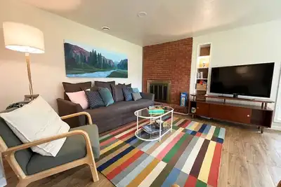 Image de Quiet apartment retreat near Us-71/I-49