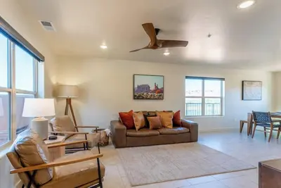 Image de Sandstone Sanctuary | Moab Townhome w/ Pool & Hot Tub