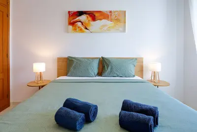 Image de Appartement-Famille-Salle de bain privée-Balcon-Vn3