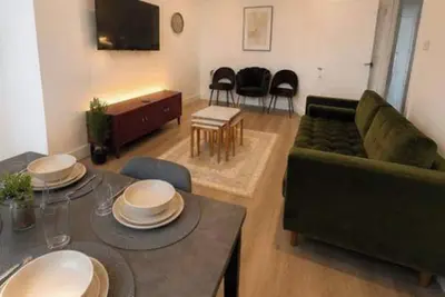 Image de 4 Bedroom House Sleeps 7 -Free Parking -Co-op Live