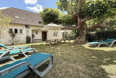 Image de 5 bedroom amazing home in Payzac