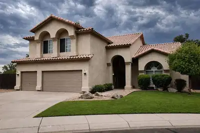 Image de Sunny Gilbert Retreat! Private Pool, Game Room, Golfing ⛳️ Family Fun :D