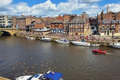 Image de 2 chambres à coucher à York