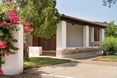 Image de Maison de vacances « Villa Nino - Solanas » avec vue sur la montagne, Wi-Fi et climatisation
