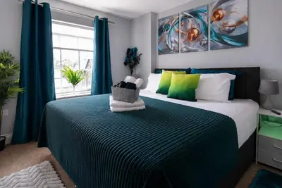 Image de Stylish 2 Bedroom Retreat • Central Southampton