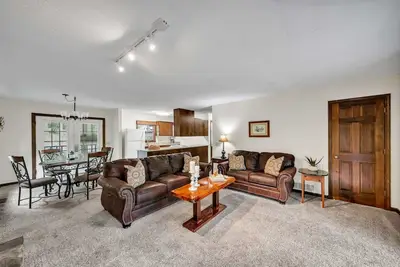 Image de Two Bedroom/One Bath Lodge