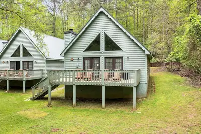 Image de Three Bedroom A Frame