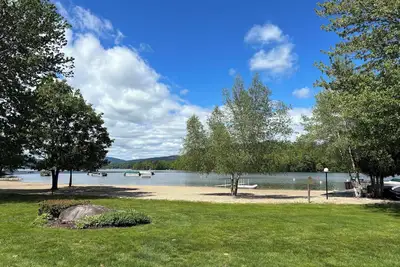Image de Newfound Lake Front 3-bedroom 1, 600 sf townhome in Desired Bristol Nh location!