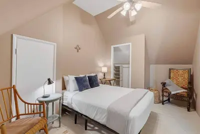 Image de Charming Barrio Adobe