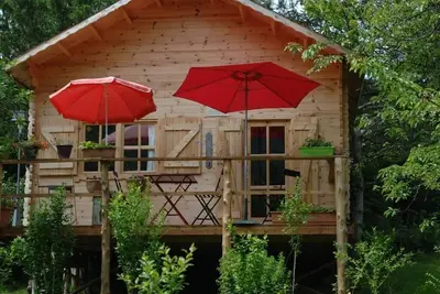 Image de Meleze - Fumay - Cabane sur pilotis