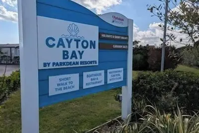 Image de 3 Bedroom Cayton Bay Home Sleeps 8 - Pool