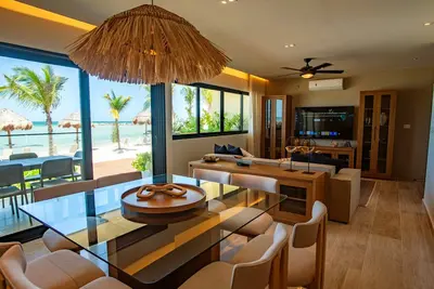 Image de Designer decorated villa for 9 Yucalpeten Marina Beach