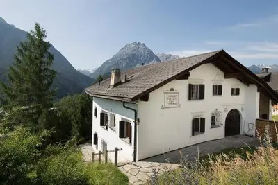 Image de Ferienhaus Chasa Diala, (Scuol) by Interhome