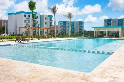 Image de Cozy 2br Apartment | Pool & Gated Community