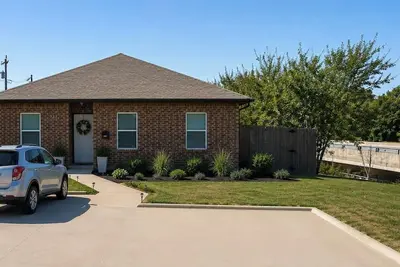Image de Modern 4br Retreat - Spacious • Peaceful • Private Backyard