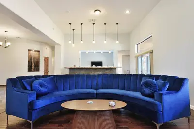 Image de Spacious Desert Retreat w/ Resort-Style Pool Acces