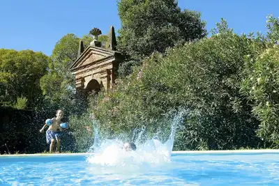 Image de Belle maison de vacances avec Wifi, climatisation, piscine privée, Tv et patio