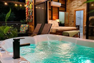 Image de Arenal Rain Forest Lodge Cabin: Natural Luxury