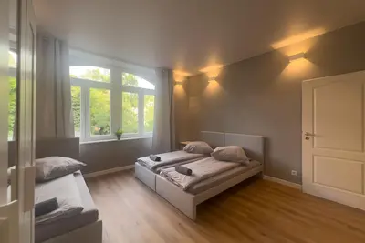 Image de New 2-bedroom apartment with a kitchen
