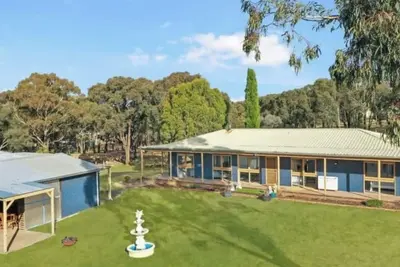 Image de Peaceful 6-Acre Retreat | Grampians | Sleeps 10