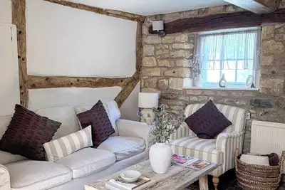 Image de Beautiful Cosy 18th Century Cotswold Cottage in Winchcombe