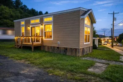 Image de New! Tiny Ridge by Buffalo Mountain Getaway
