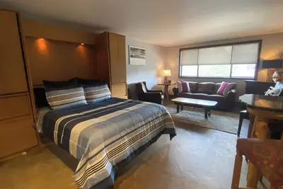 Image de Perfect Frisco Location: Cozy Studio Steps from Main Street