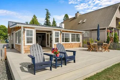 Image de Waterfront Cottage with Panoramic Views in Birch Bay