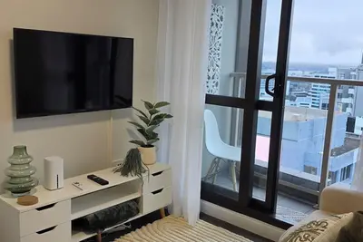 Image de Immaculate 2bdr Central City Chic Apartment