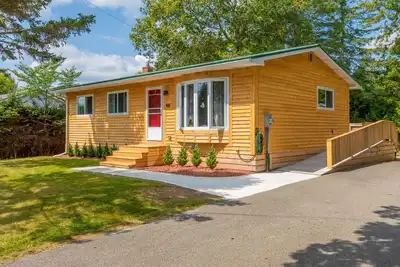 Image de The Cedar Cottage