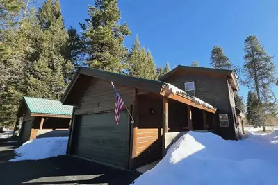 Image de Charming Home with Golf Course Views & Relaxing Vibes in McCall, Idaho