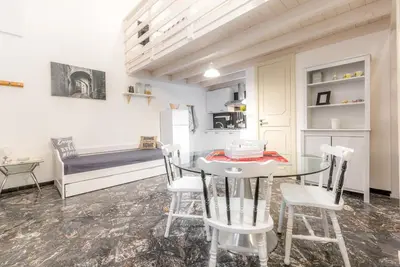Image de Appartement 'Rondinella By Palazzo Refolo' avec jardin privé, Wi-Fi et climatisation