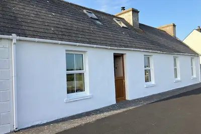 Image de Cosy 200 year old 3 bedroom cottage in Clare 3 min drive to Doonbeg Golf Course